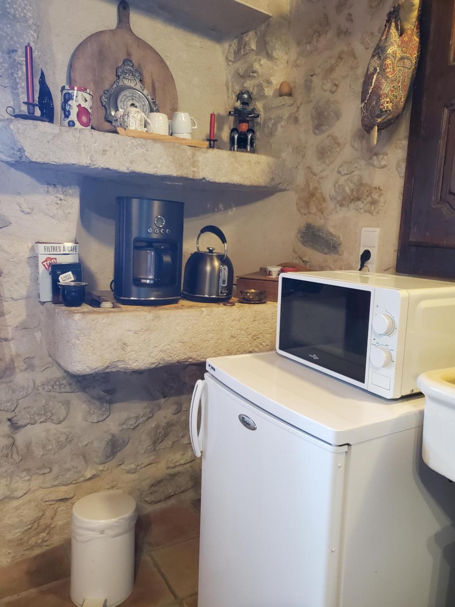 לינה וארוחת בוקר Ceyzerieu Chez Karine מראה חיצוני תמונה